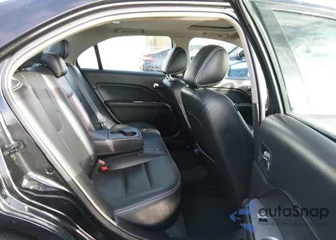 2010 Ford Fusion z USA, uszkodzony, nr VIN 3FADP0135CR203768